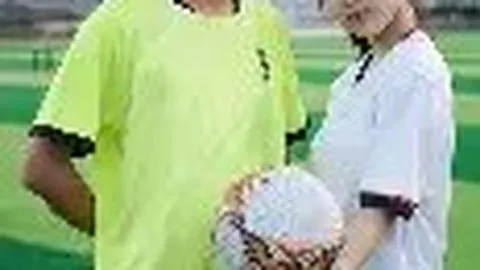 基恩帽子戏法助热刺，皮尔洛任意球绝胜米兰名宿